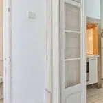 Rent a room in lisbon