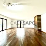 Rent 4 bedroom house of 175 m² in Leiria