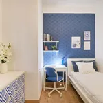 Rent a room of 100 m² in Lisboa