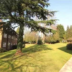 Rent 2 bedroom flat in Borough of Runnymede