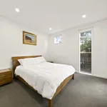 Rent 1 bedroom apartment in Hawthorn