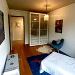 Miete 3 Schlafzimmer wohnung in Zurich