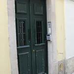 Rent 3 bedroom apartment in Lisbon