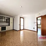 Rent 5 bedroom house of 250 m² in Monticello Conte Otto