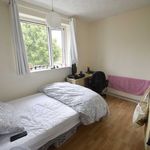 Rent 6 bedroom house in East Of England