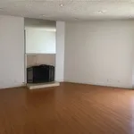 Rent 2 bedroom apartment of 106 m² in studio city