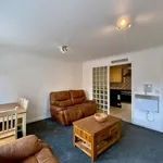 Rent 2 bedroom flat in South East England