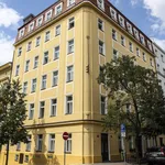 Pronajměte si 2 ložnic/e byt o rozloze 72 m² v Prague