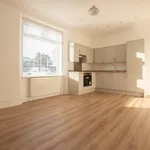 Rent 2 bedroom flat in Aberdeen