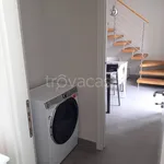 Rent 4 bedroom apartment of 90 m² in Colico