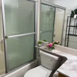 Rent 3 bedroom apartment in Pasadena