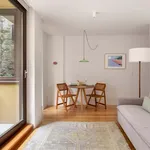 Rent 2 bedroom apartment of 50 m² in Porto