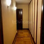 Rent 5 bedroom apartment of 250 m² in Milano