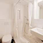 Rent 3 bedroom apartment in Berlin