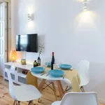 Rent 1 bedroom apartment of 60 m² in Porto