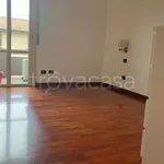 Rent 3 bedroom apartment of 95 m² in Milano