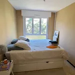 Rent 2 bedroom apartment of 53 m² in Marseille