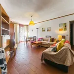 Rent 4 bedroom apartment in Lisbon