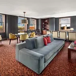 Rent 1 bedroom apartment of 733 m² in Manhattan