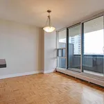 Rent 2 bedroom apartment of 961 m² in Toronto