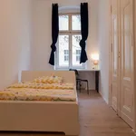 Rent a room of 155 m² in Berlin