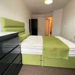 Rent 2 bedroom flat in West Midlands