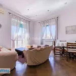 Rent 2 bedroom apartment of 62 m² in Naples