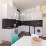 Rent 2 bedroom apartment of 99 m² in Barcelona