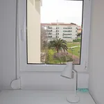 Rent 5 bedroom apartment in Lisbon