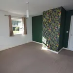 Rent 4 bedroom flat in East Midlands