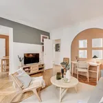 Appartement de 84 m² avec 4 chambre(s) en location à Paris