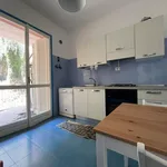 Rent 3 bedroom apartment of 100 m² in staletti