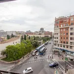 Rent 8 bedroom apartment in Valencia