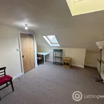 Rent 3 bedroom flat in Edinburgh