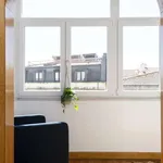 Rent 2 bedroom apartment of 65 m² in lisbon