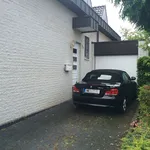 Miete 2 Schlafzimmer wohnung von 160 m² in Neuss