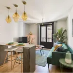 Rent 4 bedroom apartment in Madrid