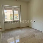 Affitto 3 camera appartamento di 105 m² in Rieti