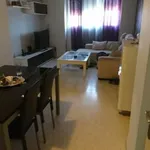 Alquilo 3 dormitorio apartamento de 70 m² en Sevilla