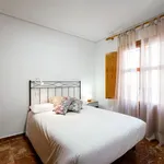 Alquilo 3 dormitorio apartamento de 65 m² en Seville