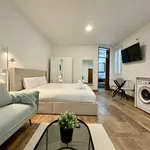 Rent 1 bedroom apartment of 30 m² in Madrid