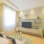 Rent 1 bedroom apartment of 65 m² in milan