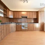 Pronajměte si 3 ložnic/e byt o rozloze 96 m² v Prague