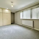 Rent 5 bedroom house in West Midlands