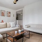 Rent 4 bedroom apartment of 968 m² in Paris