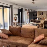 Maison de 110 m² avec 4 chambre(s) en location à Paradou