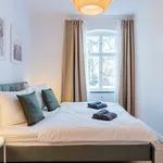 Miete 2 Schlafzimmer wohnung von 56 m² in Berlin