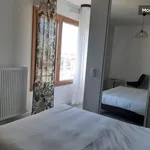 Rent 1 bedroom apartment of 18 m² in Asnières-sur-Seine