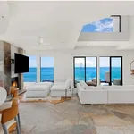 Rent 3 bedroom apartment of 325 m² in malibu