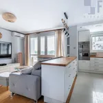 Rent 3 bedroom apartment of 61 m² in Warsaw